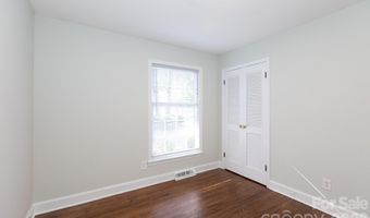 5100 Kimwood Pl, Charlotte, NC 28205