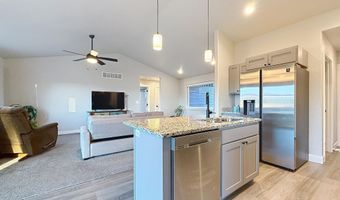 39 Harmony St, Buffalo, WY 82834