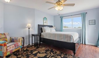 6 Kingfish St, Alligator Point, FL 32346