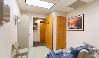 215 Toll Gate Rd 308, Warwick, RI 02886