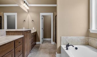7413 PEACH BLOSSOM, Benton, AR 72019