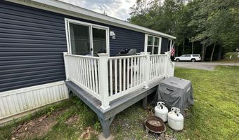25 Park Ln, Arundel, ME 04046