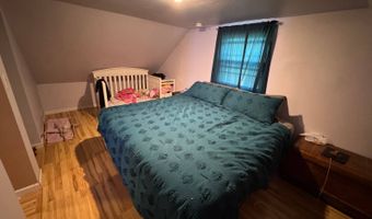 216 4th St E, Bottineau, ND 58318