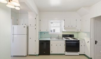 2445 Centre St, Boston, MA 02132
