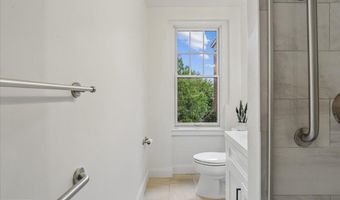 2410 20TH St NW 208, Washington, DC 20009
