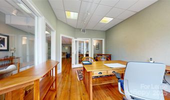 49 Broadway St 201, Asheville, NC 28801