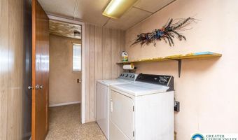 1221 Byfield St, Allentown, PA 18103