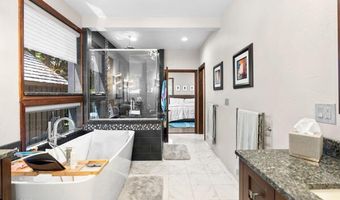 622 Golf Course Rd, Altoona, PA 16601