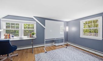 5 Pinecrest Cir, Bedford, NH 03110