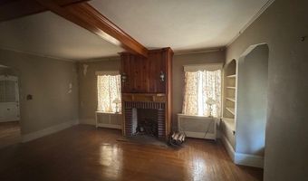 1002 Charles St, North Providence, RI 02904