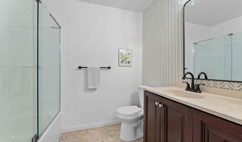 7501 ASHBY Ln J, Alexandria, VA 22315