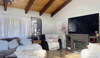 155 E Keays St, Buffalo, WY 82834