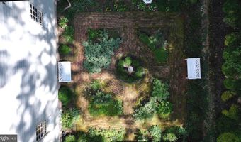 1108 S BARBARA Dr, Alburtis, PA 18011