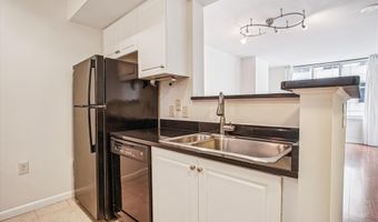 851 N GLEBE Rd 718, Arlington, VA 22203