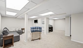627 S Patton Ave, Arlington Heights, IL 60005