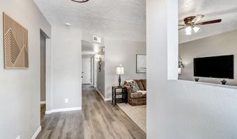 212 Jane St NE, Albuquerque, NM 87123