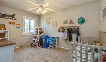 1002 3rd St SW, Altoona, IA 50009