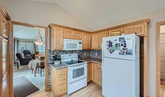 2445 Cleveland Ln S, Cambridge, MN 55008