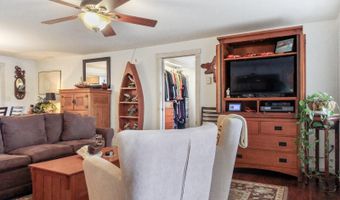 26 Tabert Ln, Belgrade, ME 04917