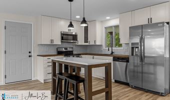 3250 E 12th St, Casper, WY 82609