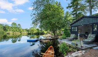 128 Vine St, Coventry, RI 02816