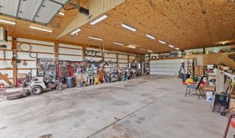 3224 Sand Crk, Adrian, MI 49221