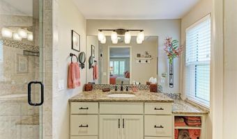 136 CRESCENT Dr, Anna Maria, FL 34216