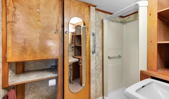 92 Cedar St, Belfast, ME 04915