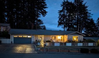 814 PARADISE Ln, Brookings, OR 97415