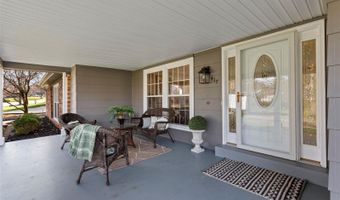 417 Mayfair Dr, Ballwin, MO 63011