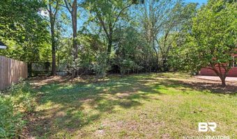 402 E Poplar St, Atmore, AL 36502