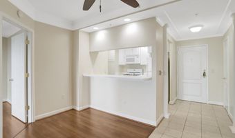 901 N MONROE St 1408, Arlington, VA 22201