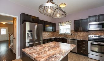 7121 Parklake Pl, Indianapolis, IN 46217
