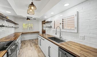 37210 N Tranquil Trl 13, Carefree, AZ 85377