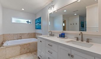 1420 E COAST Dr, Atlantic Beach, FL 32233