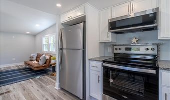 67 Linda Dr, Coventry, RI 02816