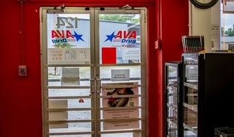 124 W Washington Ave, Ava, MO 65608