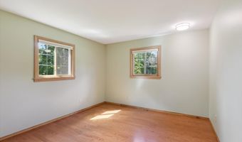 4403 W Riverview Dr, Alma, MI 48801