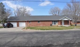 516 E 5 St, Goodland, KS 67735