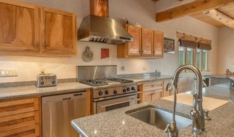 12 Hogan Cir, Angel Fire, NM 87710