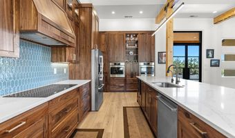 1295 E Cedar Dr, Apple Valley, UT 84737