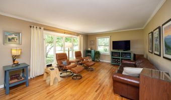 204 E Madison Dr, Polk City, IA 50226