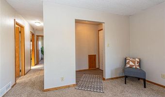 105 Ross Gdn NW, Alexandria, MN 56308