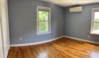 12 Third School St 2, Bristol, RI 02809