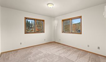 370 Commerce St, Bigfork, MT 59911
