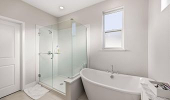 2825 Crusader St, Alameda, CA 94501