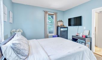 144 Whittier St, Bridgeport, CT 06605
