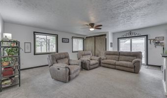 110 N Tresslar Ave, Bargersville, IN 46106