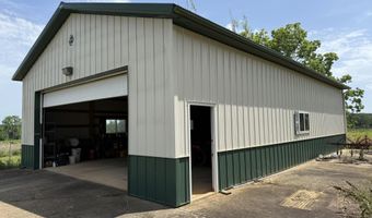 192 F McNeese Rd, Bassfield, MS 39421