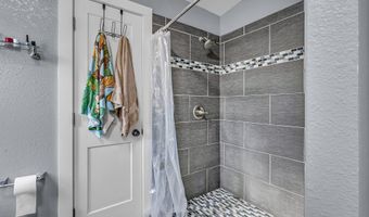 14952 S BLUE VISTA Dr, Oregon City, OR 97045